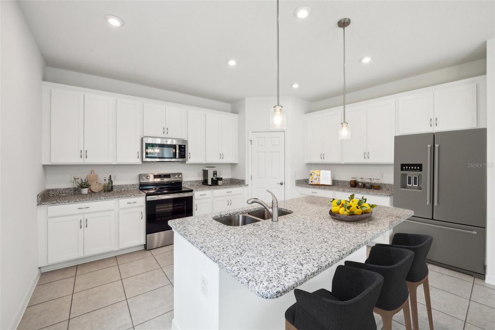 Image 8 of 35 For 12983 Trovita Drive