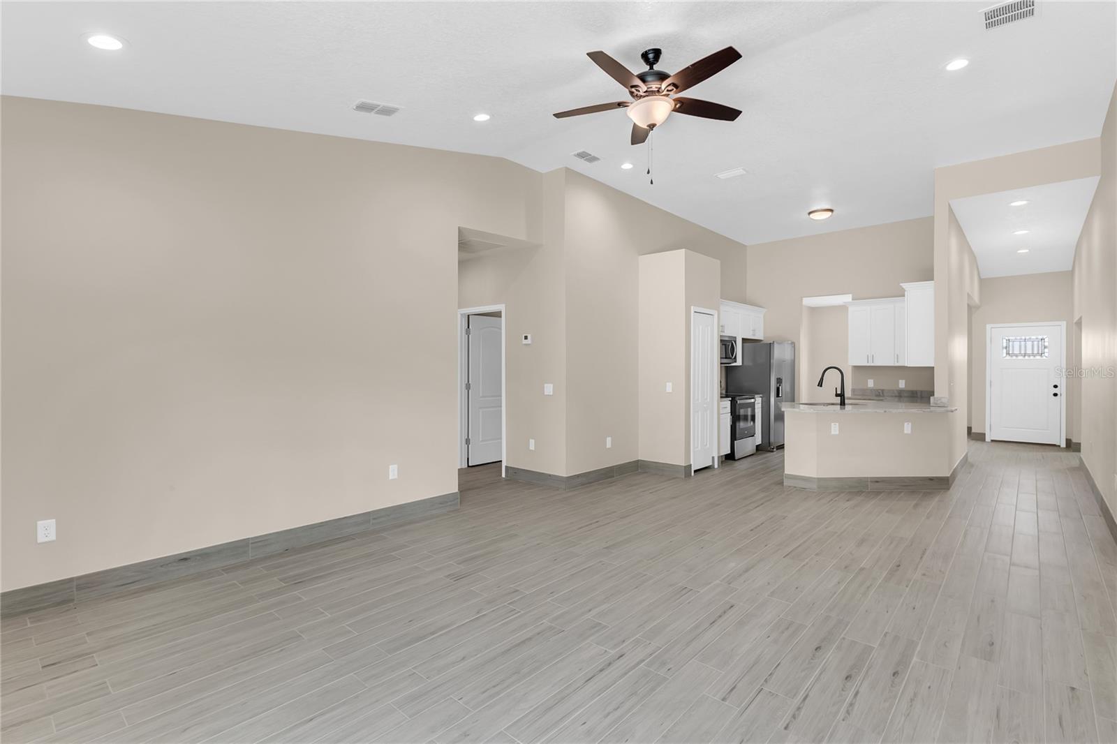 Image 10 of 22 For 17 Herring Court