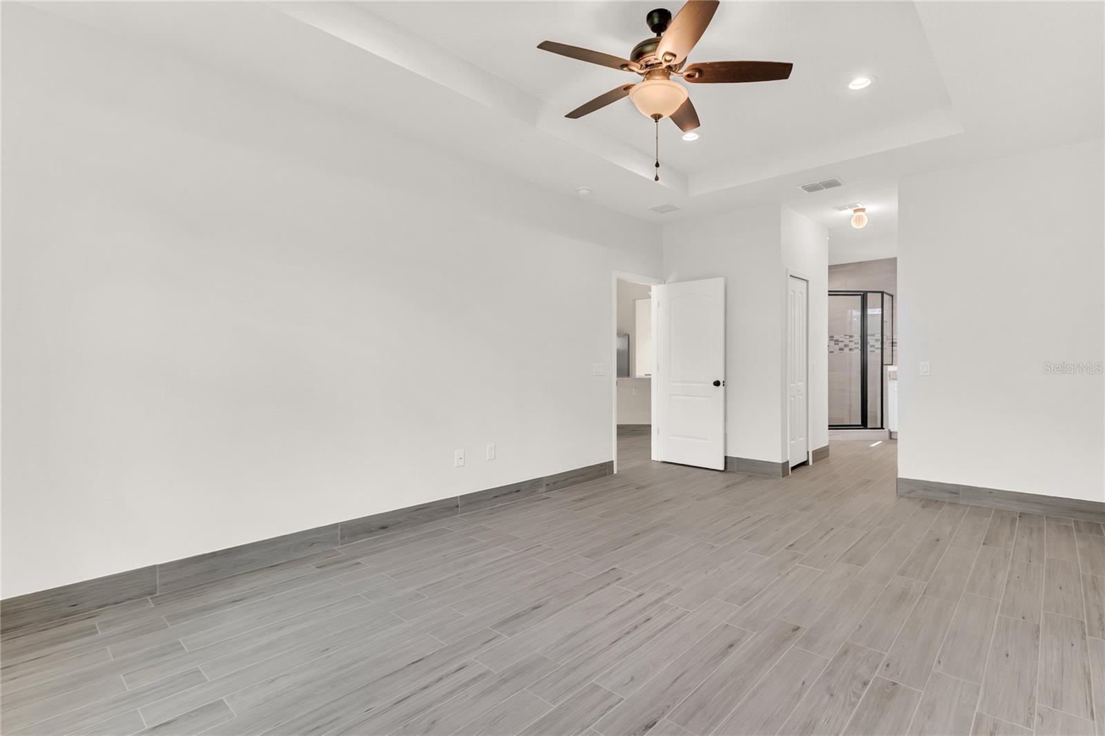 Image 15 of 22 For 17 Herring Court