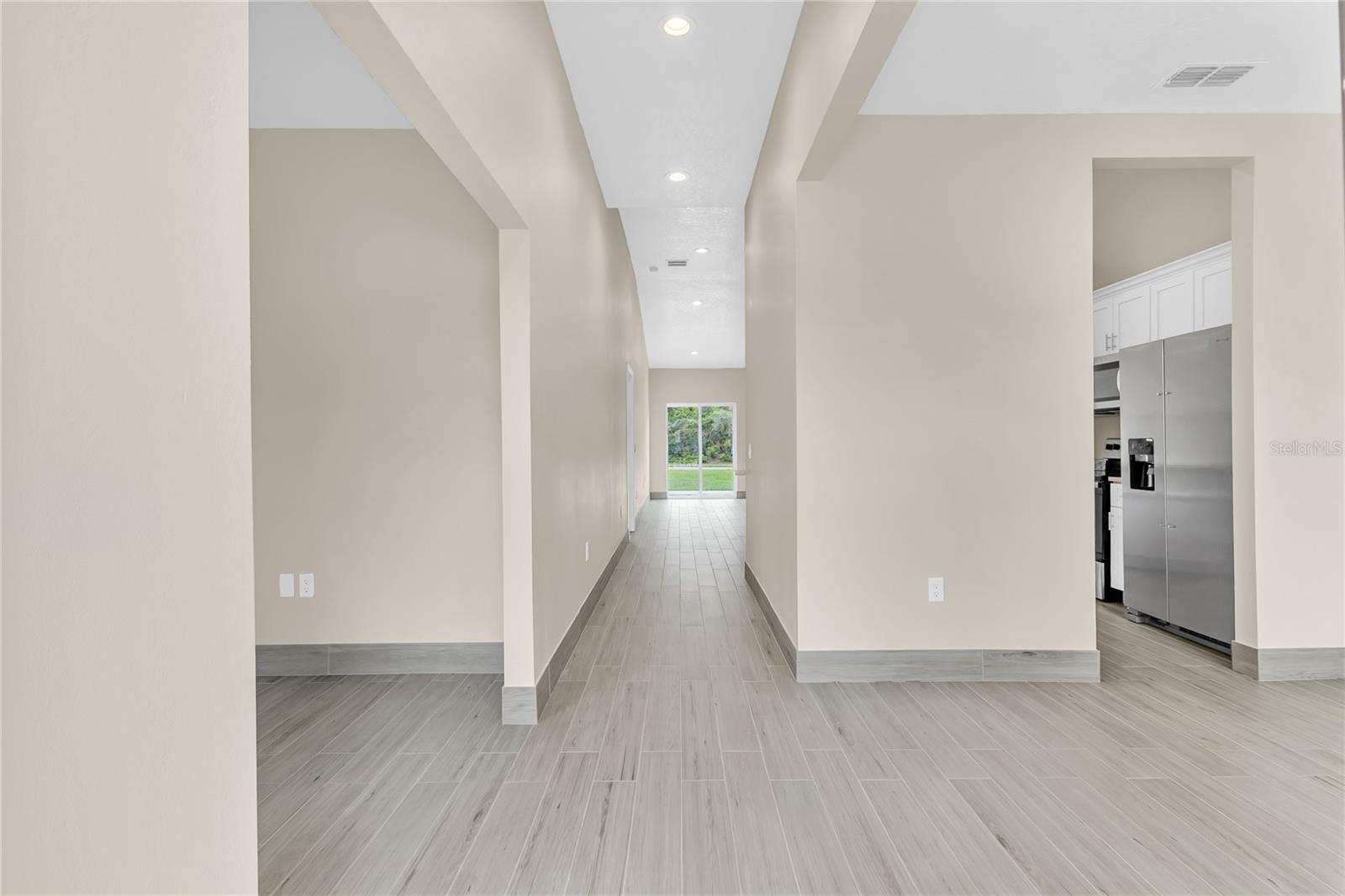 Image 4 of 22 For 17 Herring Court