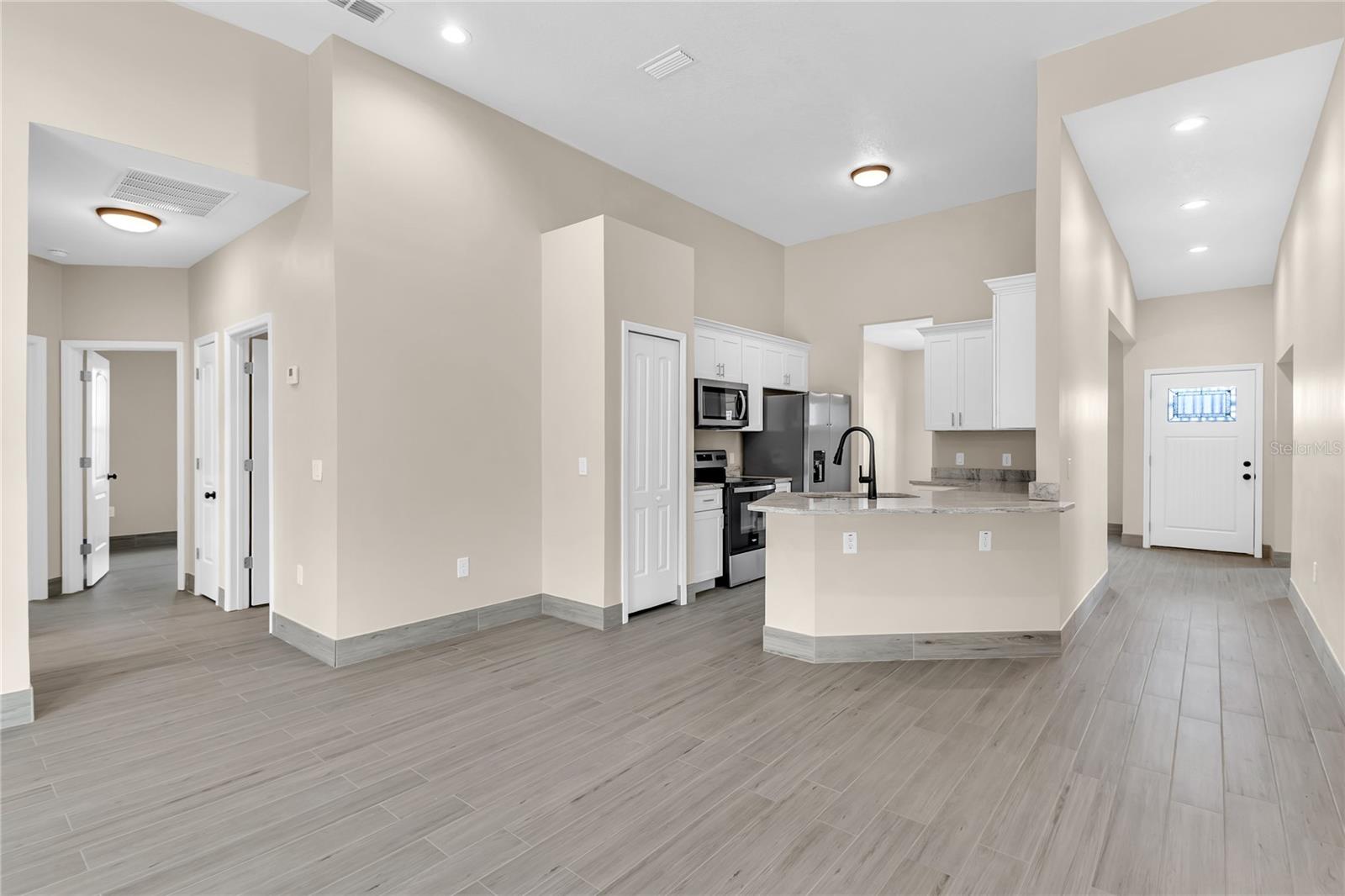 Image 6 of 22 For 17 Herring Court
