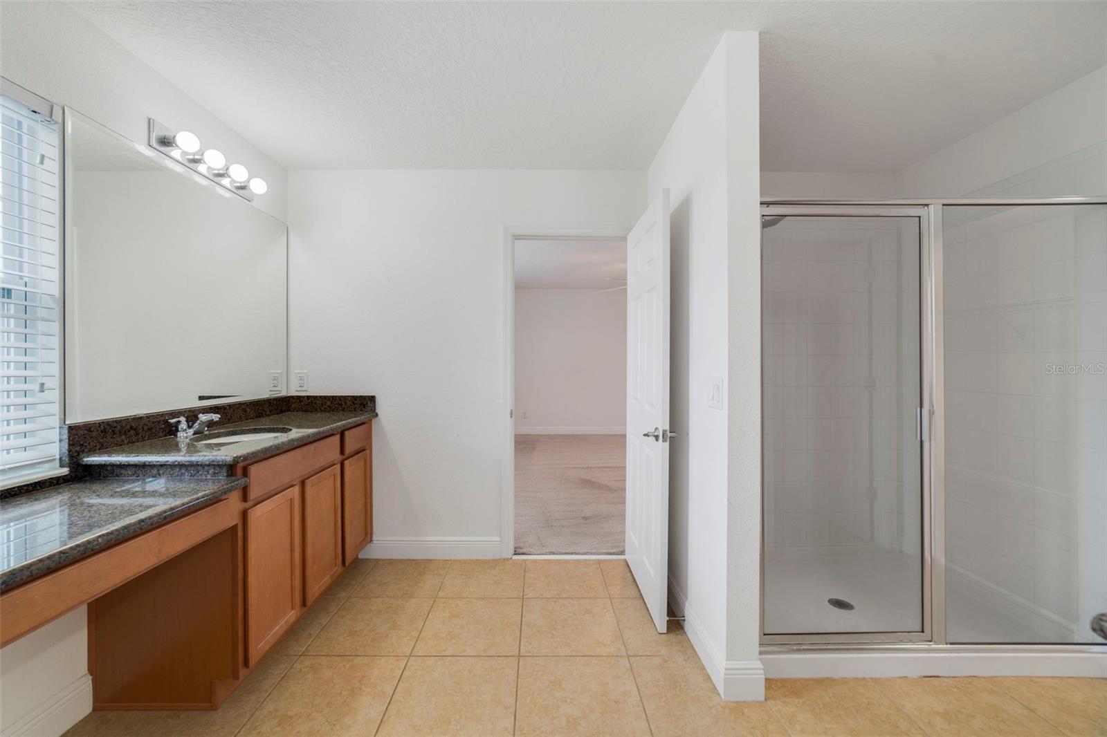 Image 11 of 31 For 14373 Black Lake Preserve Street