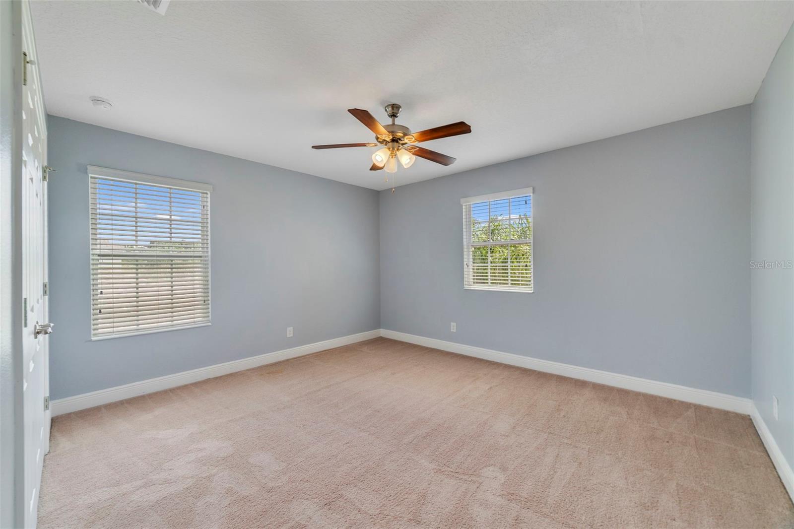 Image 14 of 31 For 14373 Black Lake Preserve Street