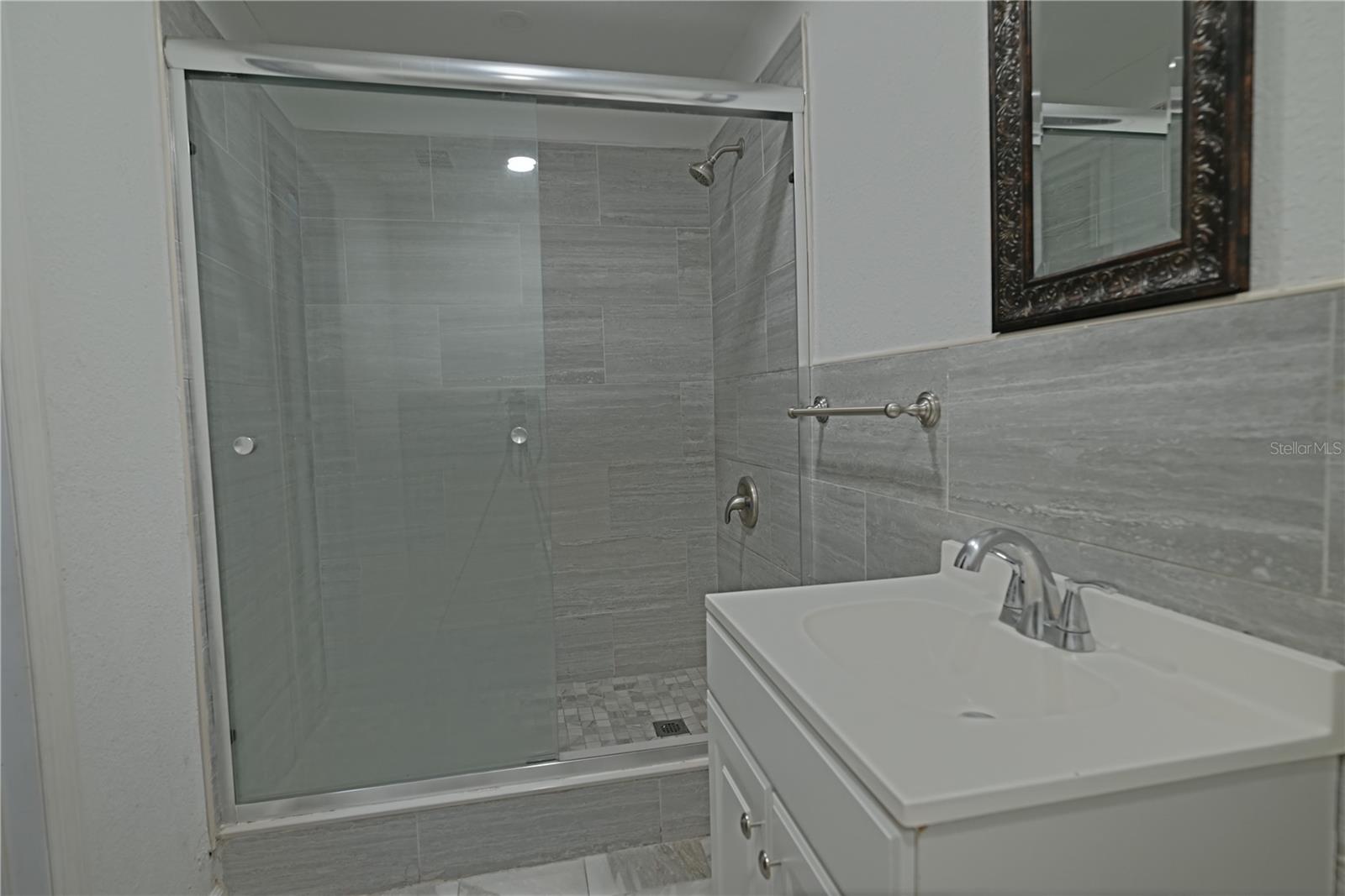 Image 12 of 20 For 5401 San Juan Boulevard