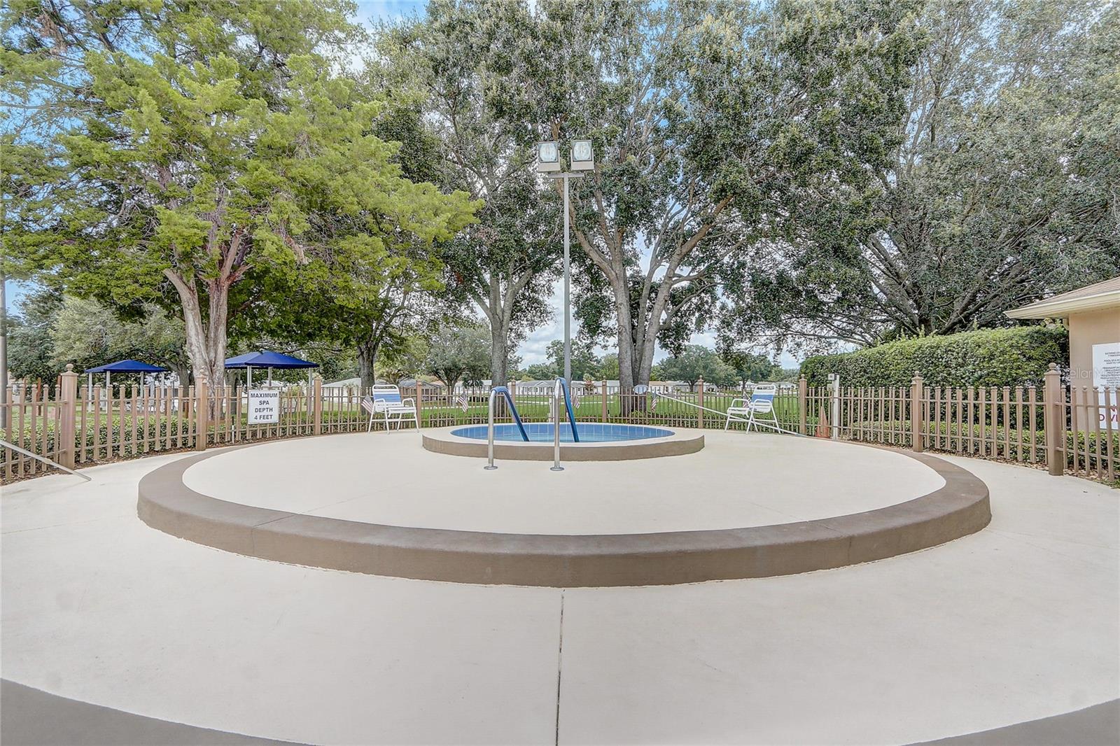 Image 23 of 25 For 10031 62nd Circle