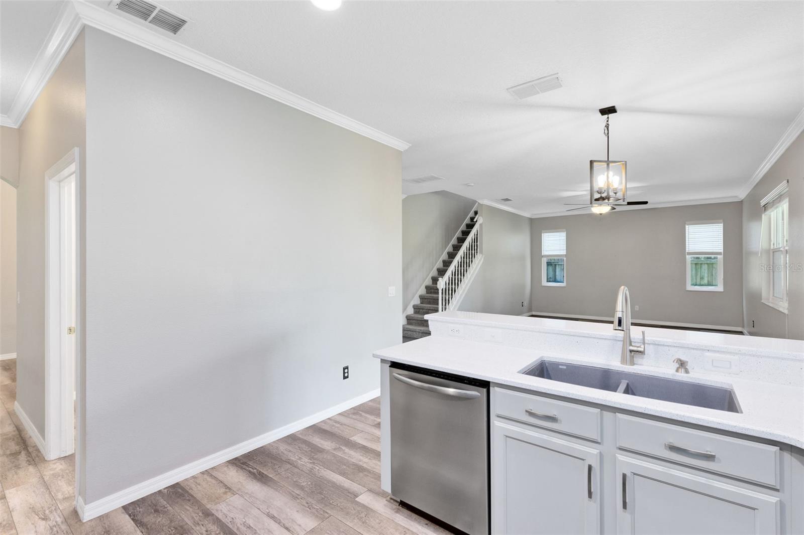 Image 13 of 32 For 8386 Baywood Vista Drive