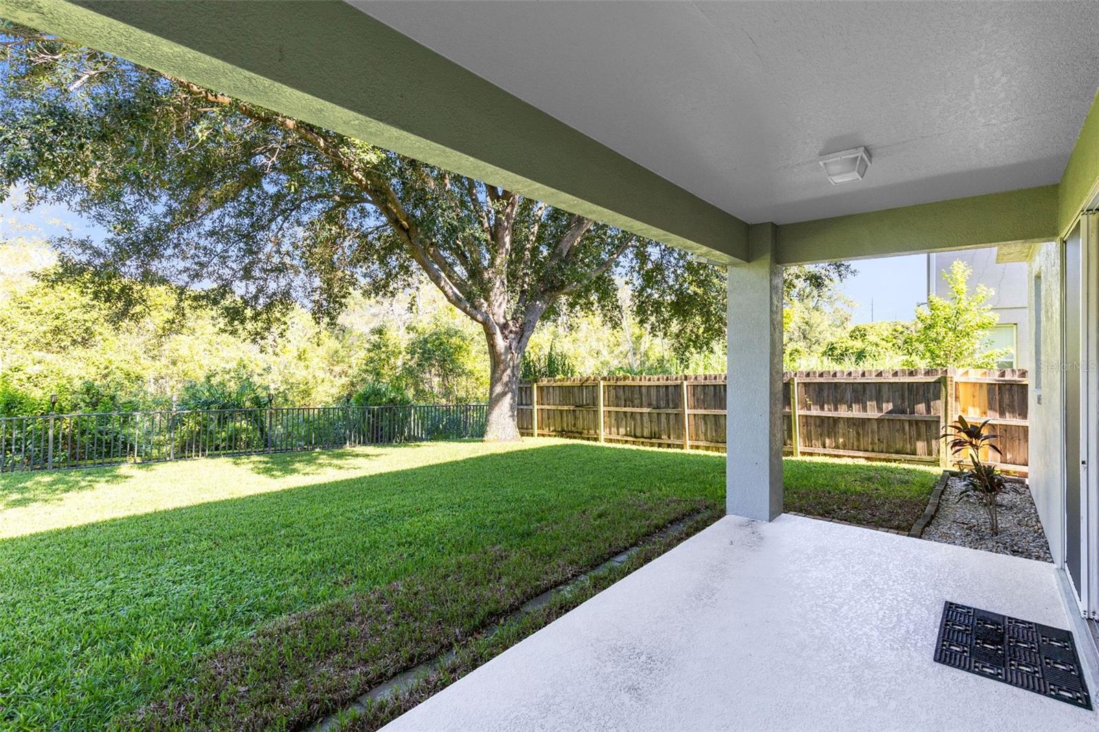 Image 24 of 32 For 8386 Baywood Vista Drive