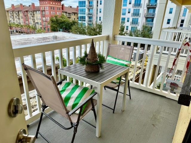 Image 15 of 66 For 860 Orange Avenue 464
