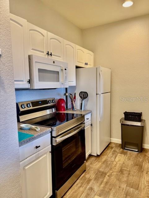 Image 4 of 66 For 860 Orange Avenue 464