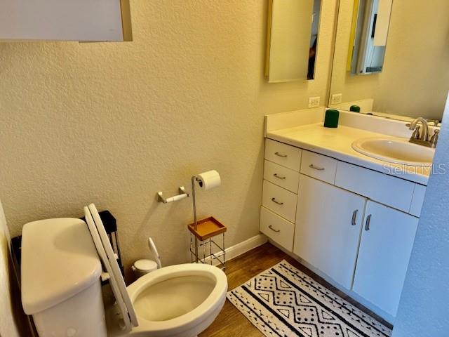 Image 74 of 85 For 860 Orange Avenue 464