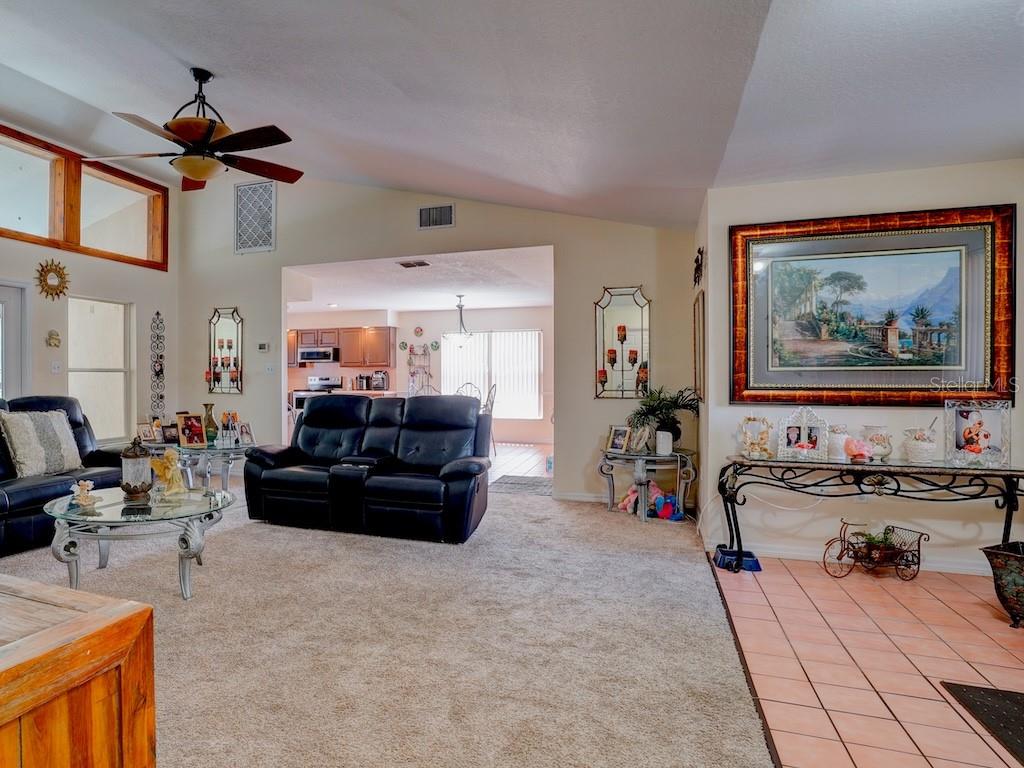 Image 15 of 27 For 3118 Davilane Street