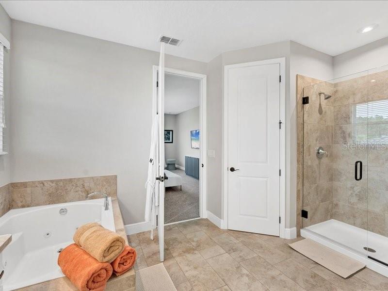 Image 30 of 51 For 8408 Ludington Circle