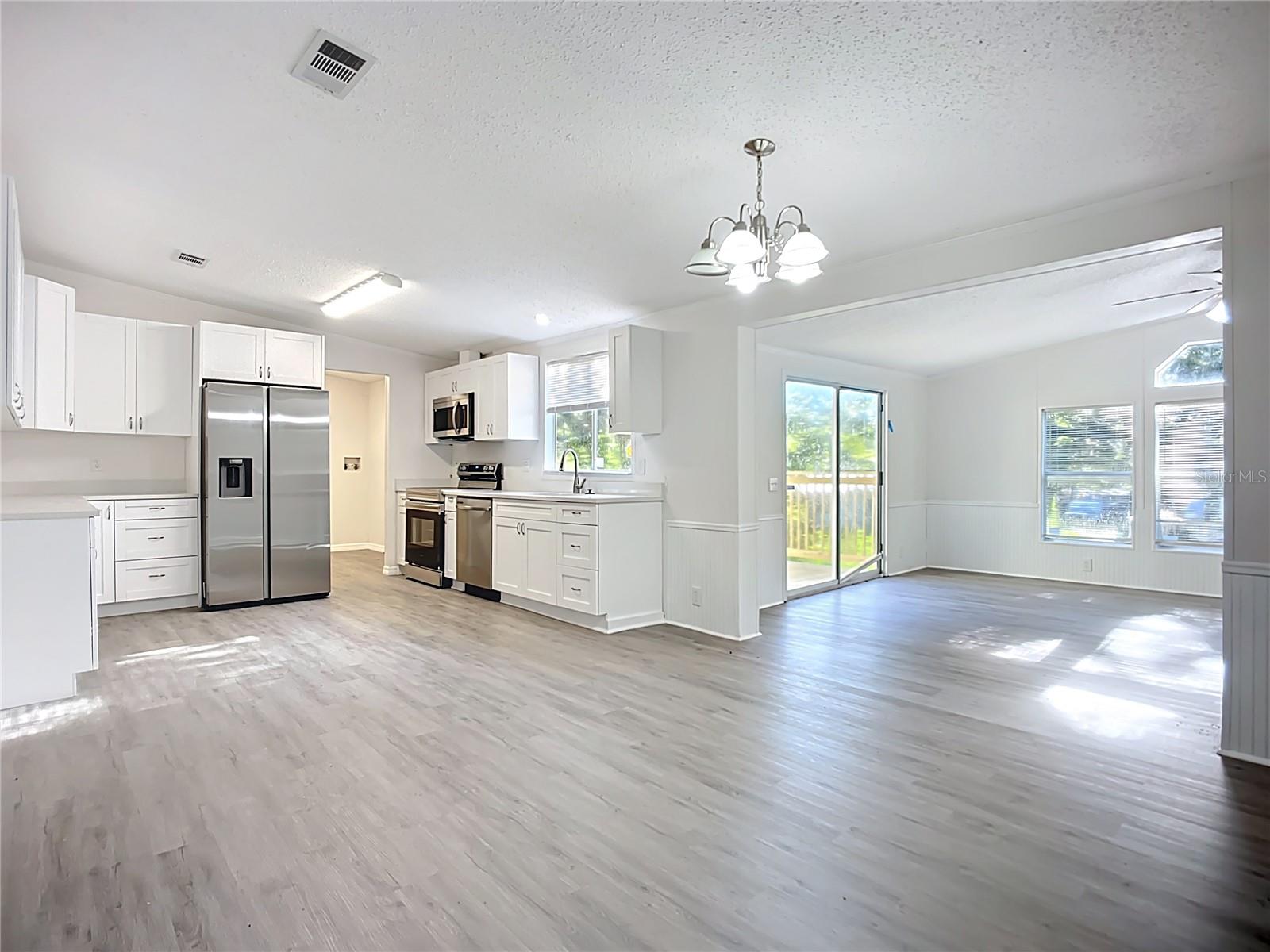 Image 11 of 54 For 12119 Baytree Drive