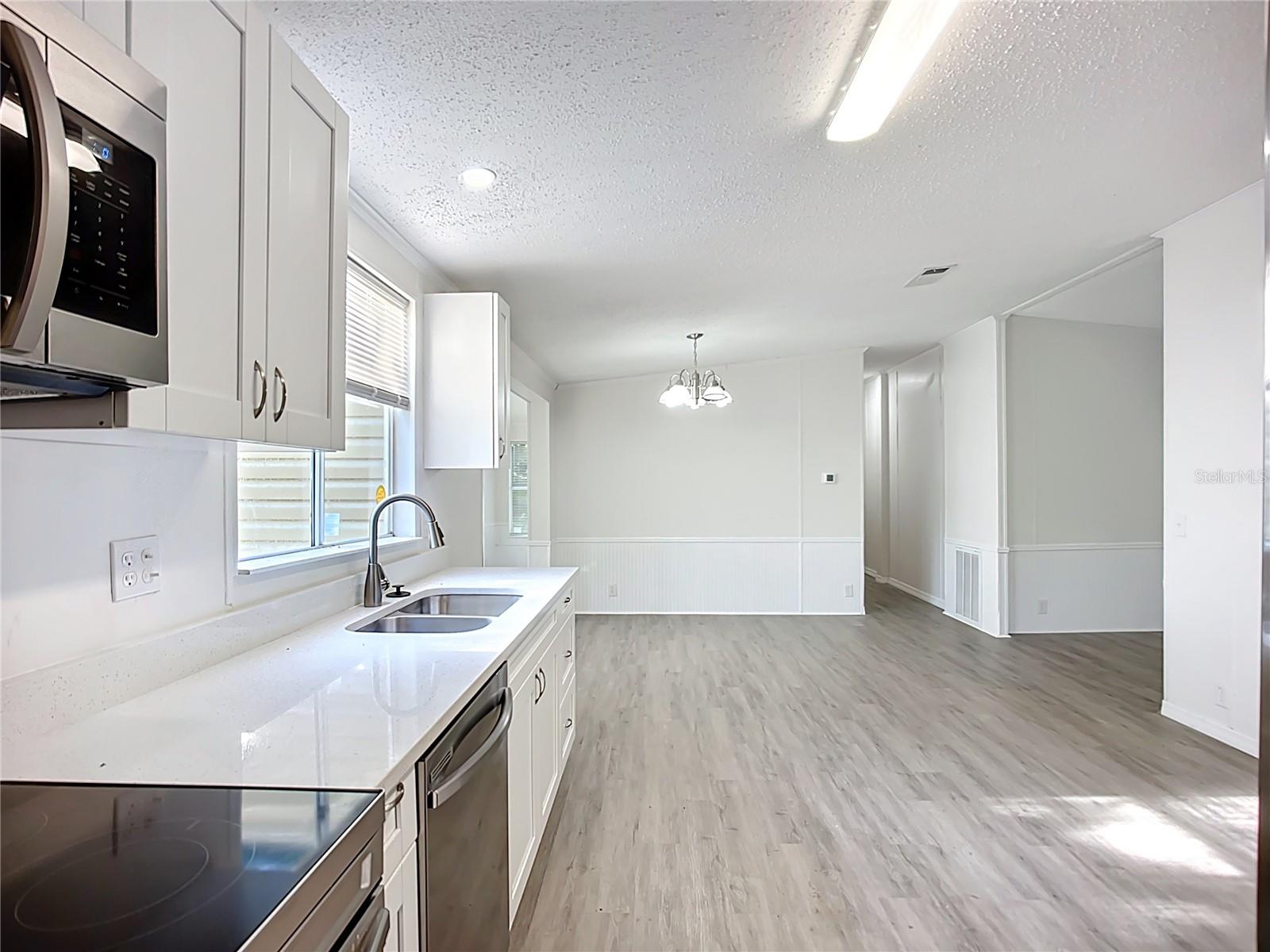 Image 18 of 54 For 12119 Baytree Drive