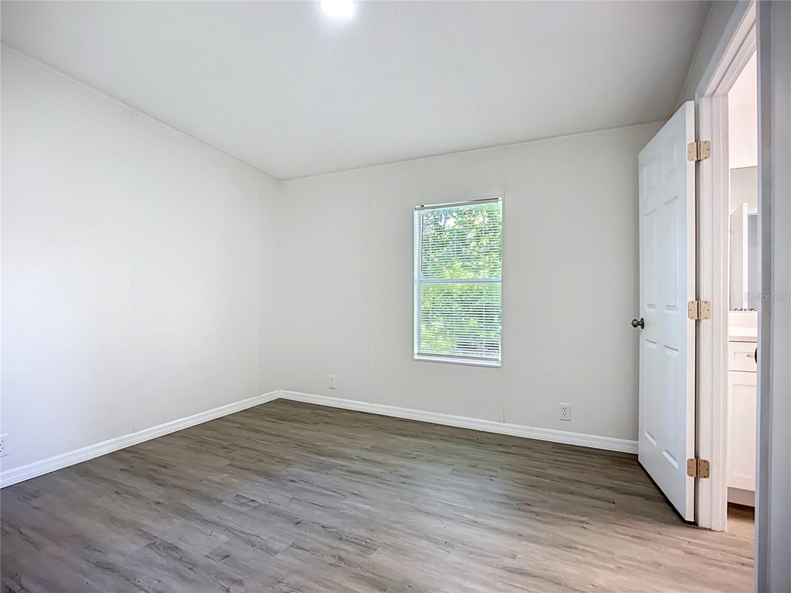 Image 42 of 54 For 12119 Baytree Drive