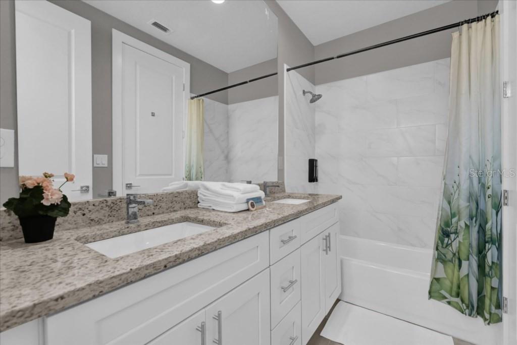Image 22 of 44 For 7518 Sunflower Circle