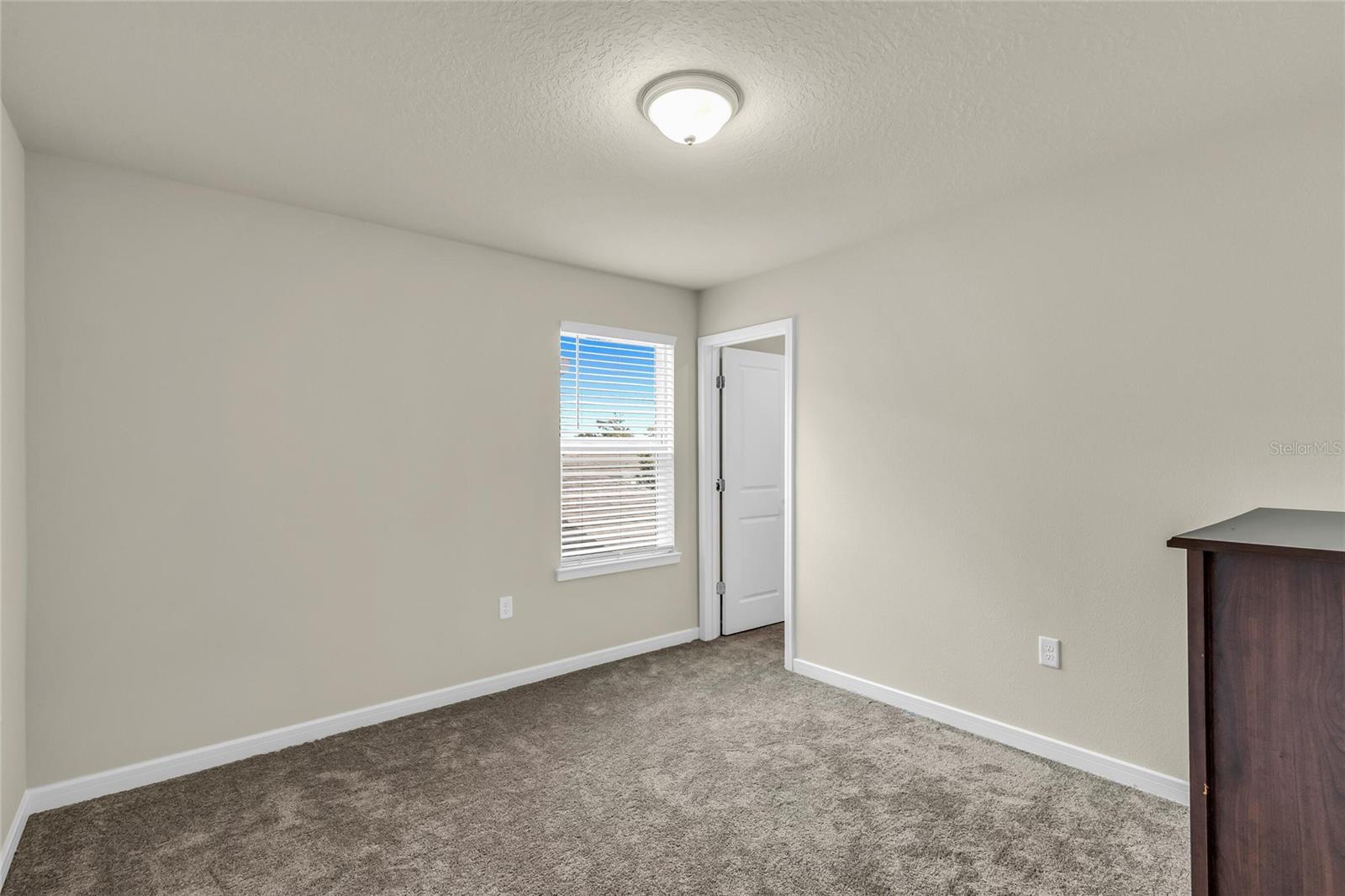 Image 22 of 31 For 4087 Roaming Brook Drive