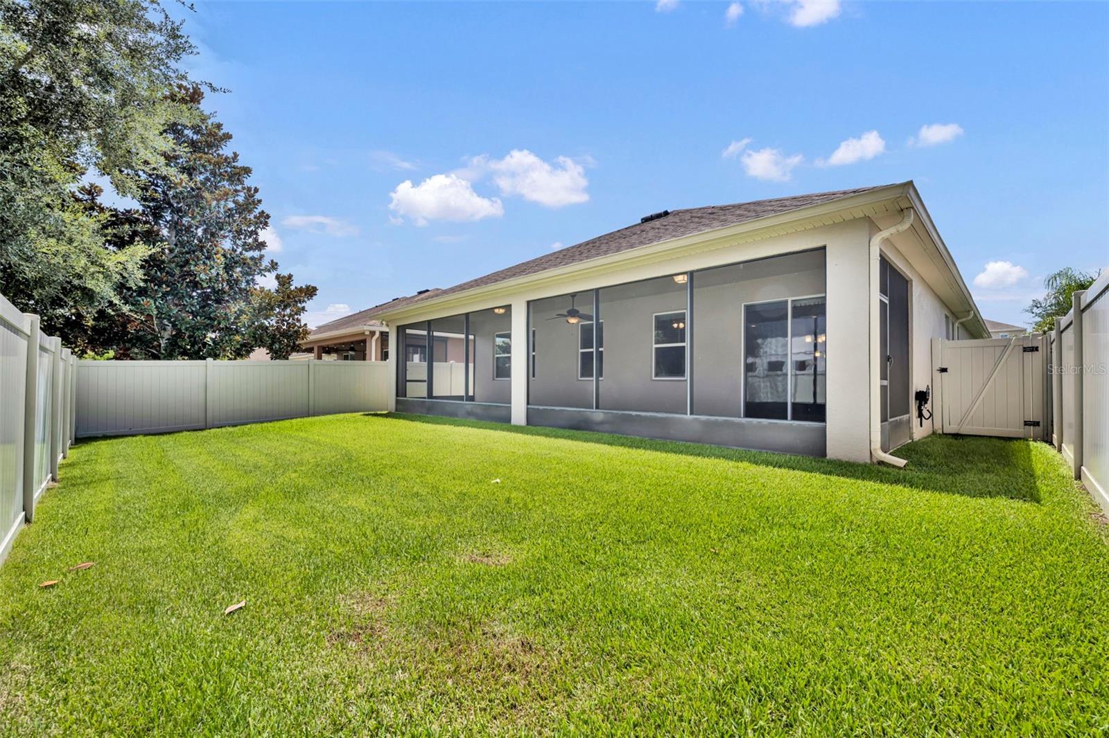 Image 13 of 25 For 8136 Lazy Bear Lane