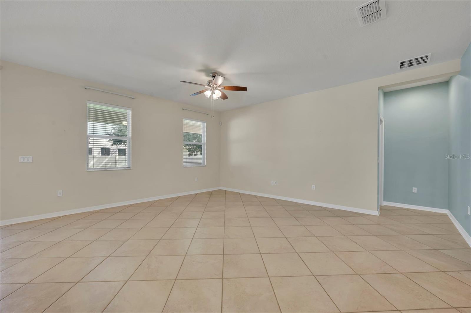 Image 6 of 25 For 8136 Lazy Bear Lane