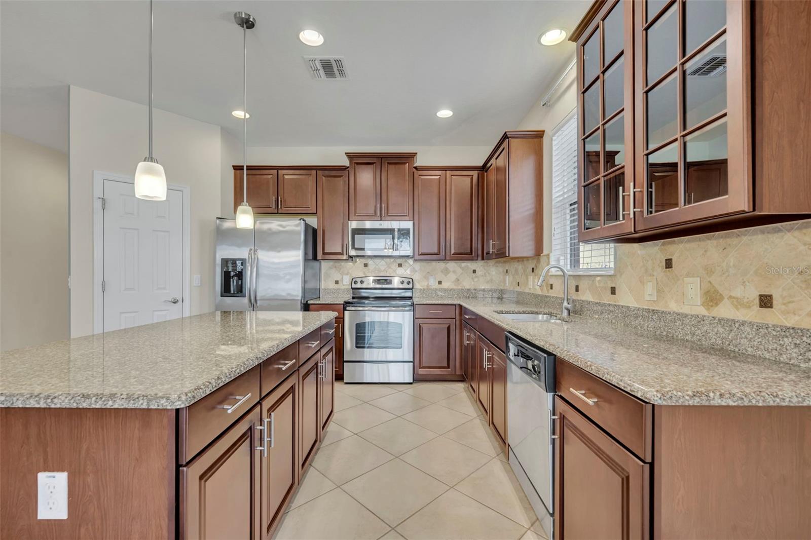 Image 9 of 25 For 8136 Lazy Bear Lane