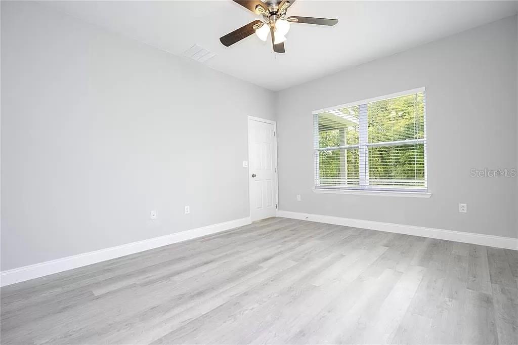 Image 17 of 20 For 9301 Akola Way