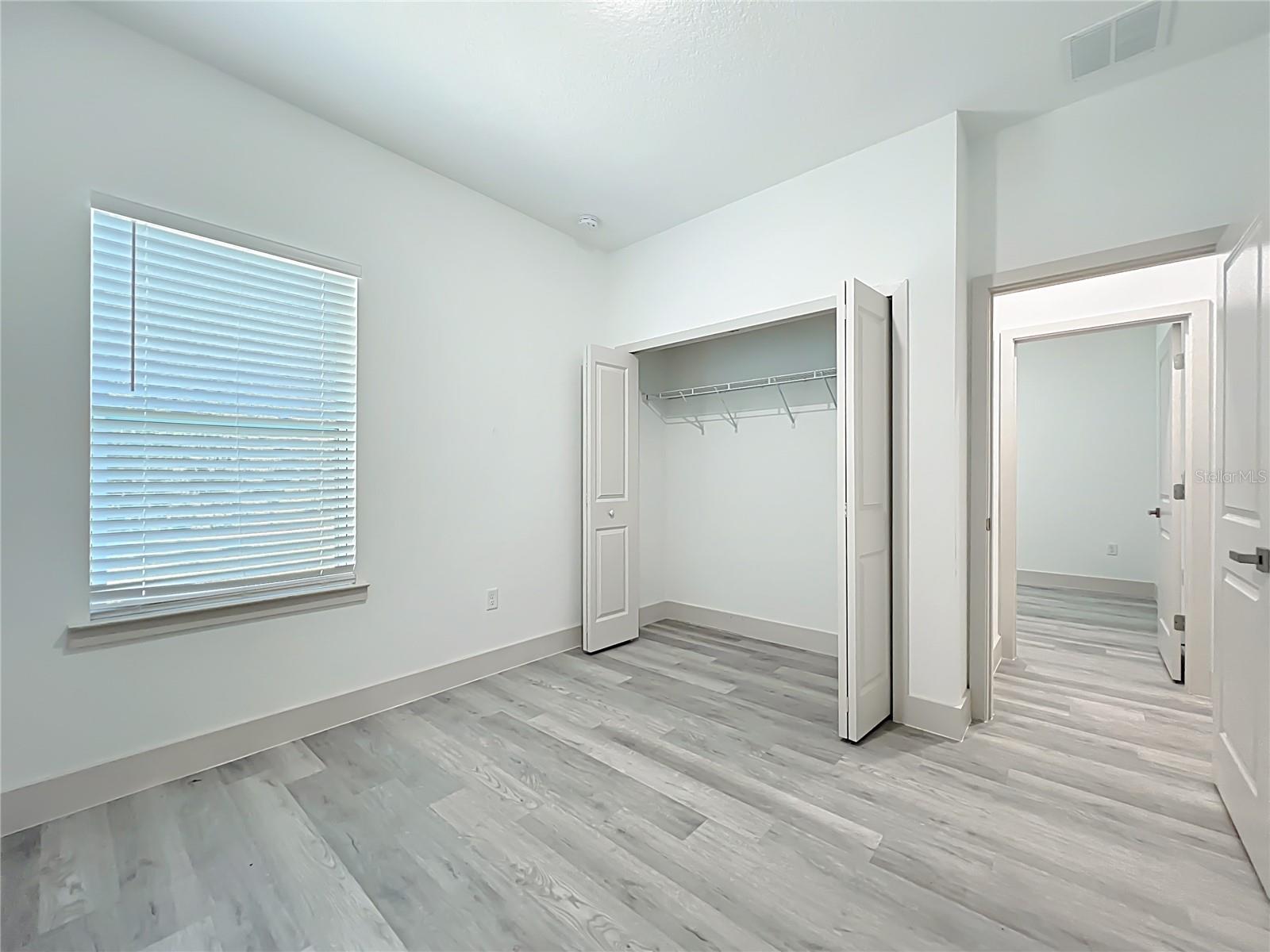 Listing photo id 20 for 9301 Akola Way