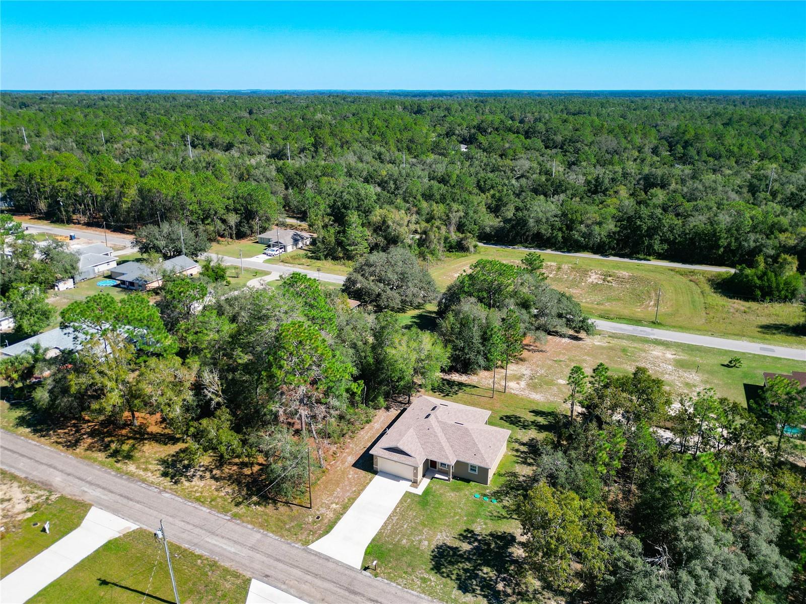 Listing photo id 44 for 9301 Akola Way