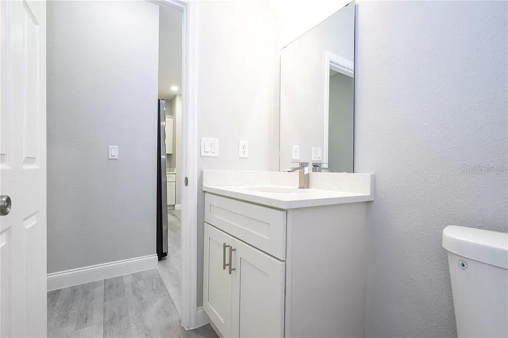 Image 8 of 20 For 9301 Akola Way