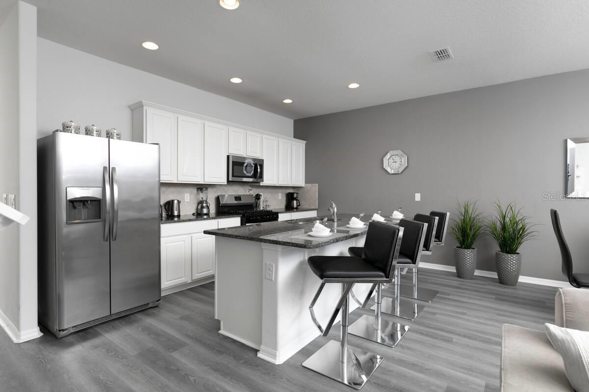 Image 4 of 30 For 4675 Terrasonesta Drive
