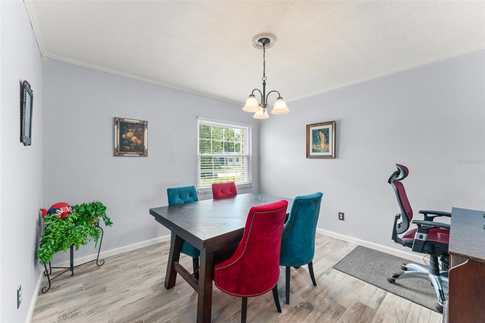 Image 3 of 37 For 504 Hager Drive