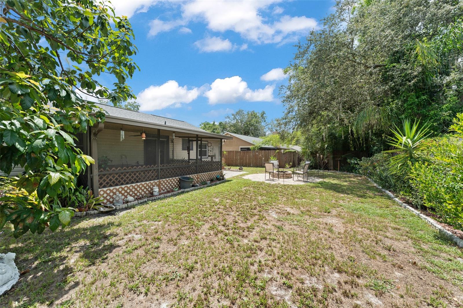 Image 31 of 37 For 504 Hager Drive