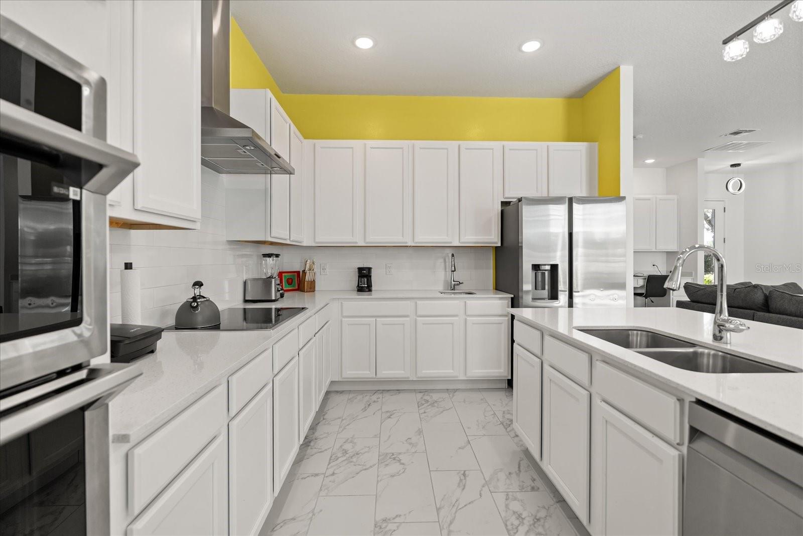 Image 8 of 53 For 1432 Reunion Boulevard