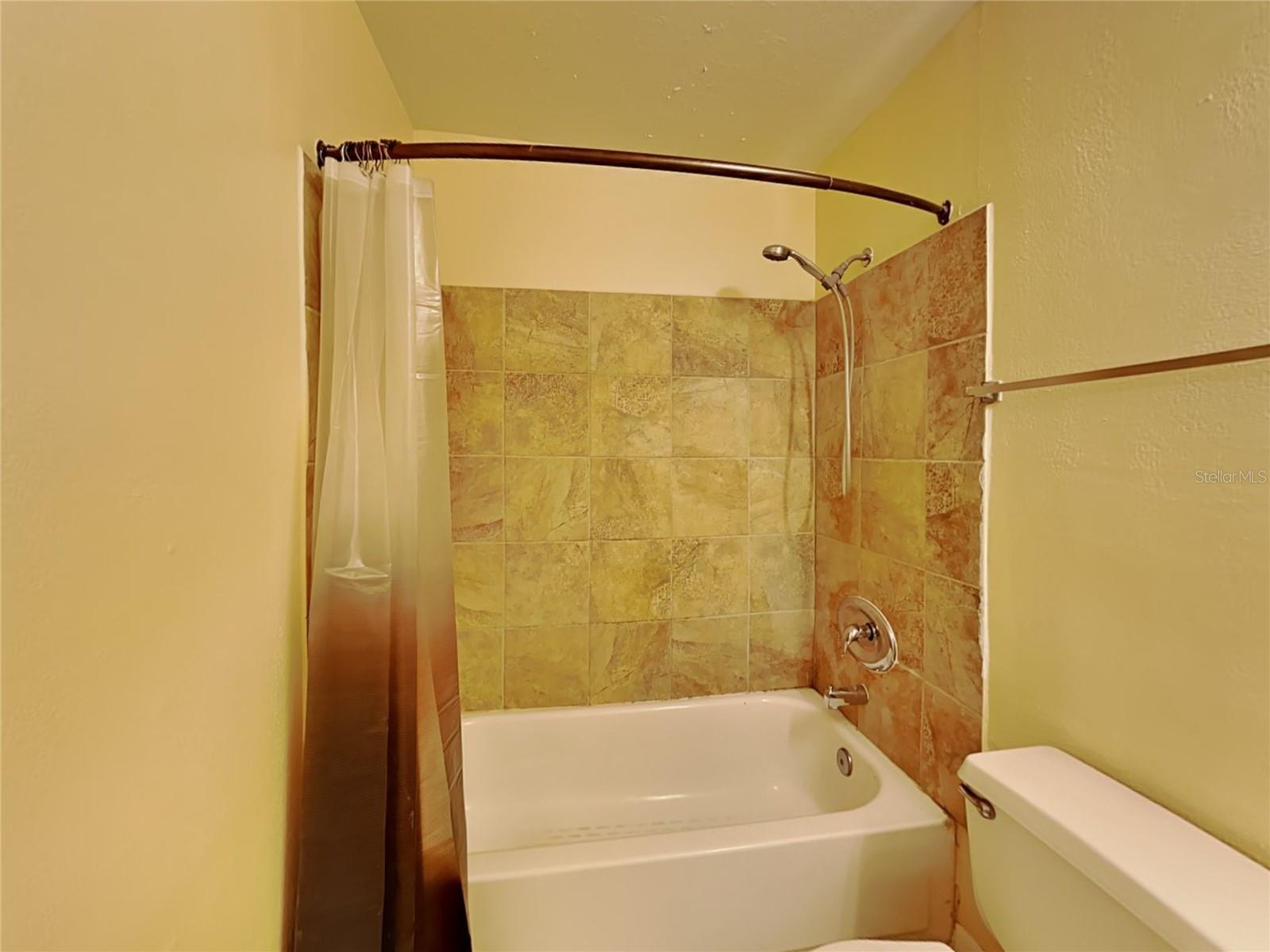 Image 8 of 13 For 5980 Westgate Drive 103