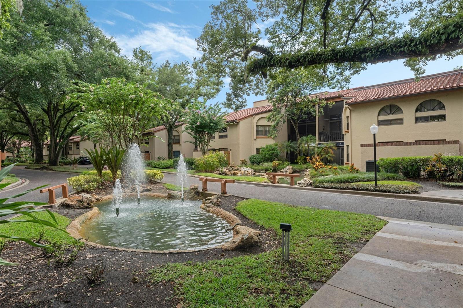 Image 33 of 47 For 1254 Lake Willisara Circle 24