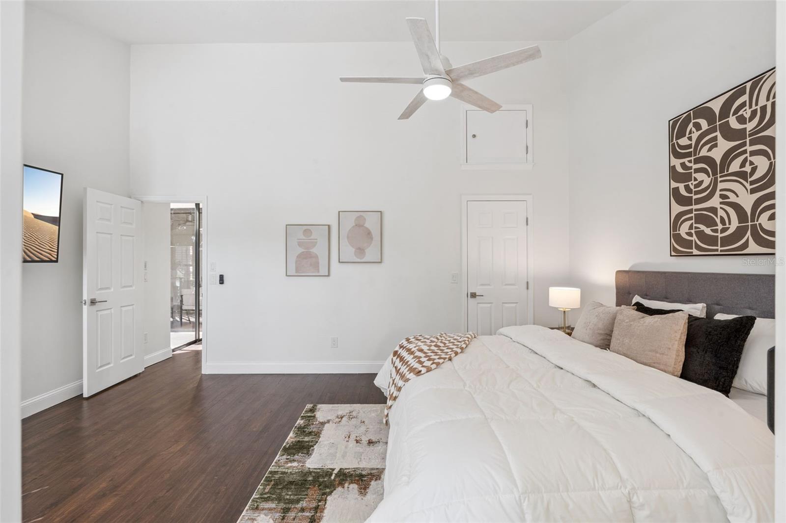 Image 5 of 47 For 1254 Lake Willisara Circle 24