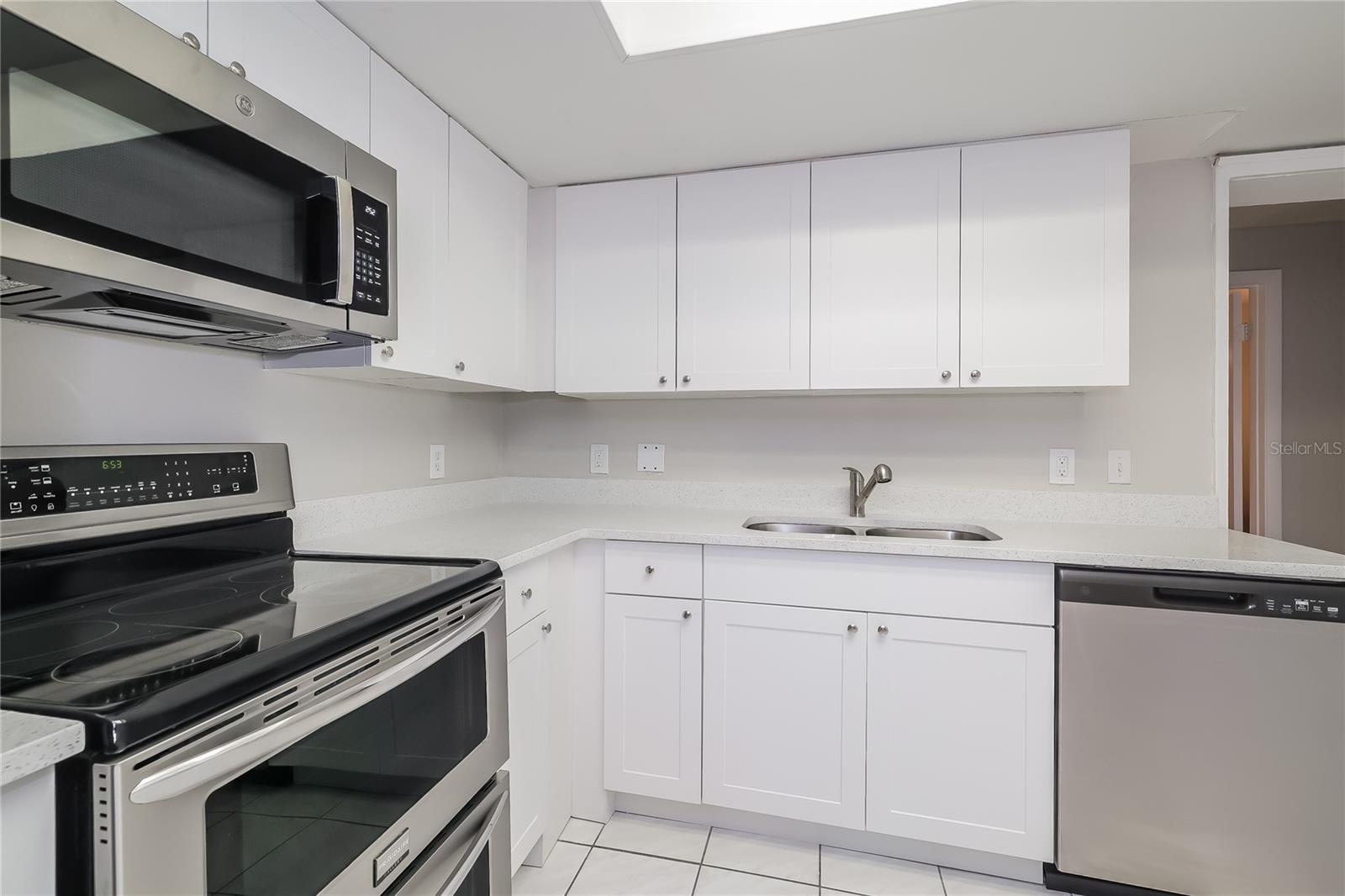 Image 4 of 16 For 106 16th Street