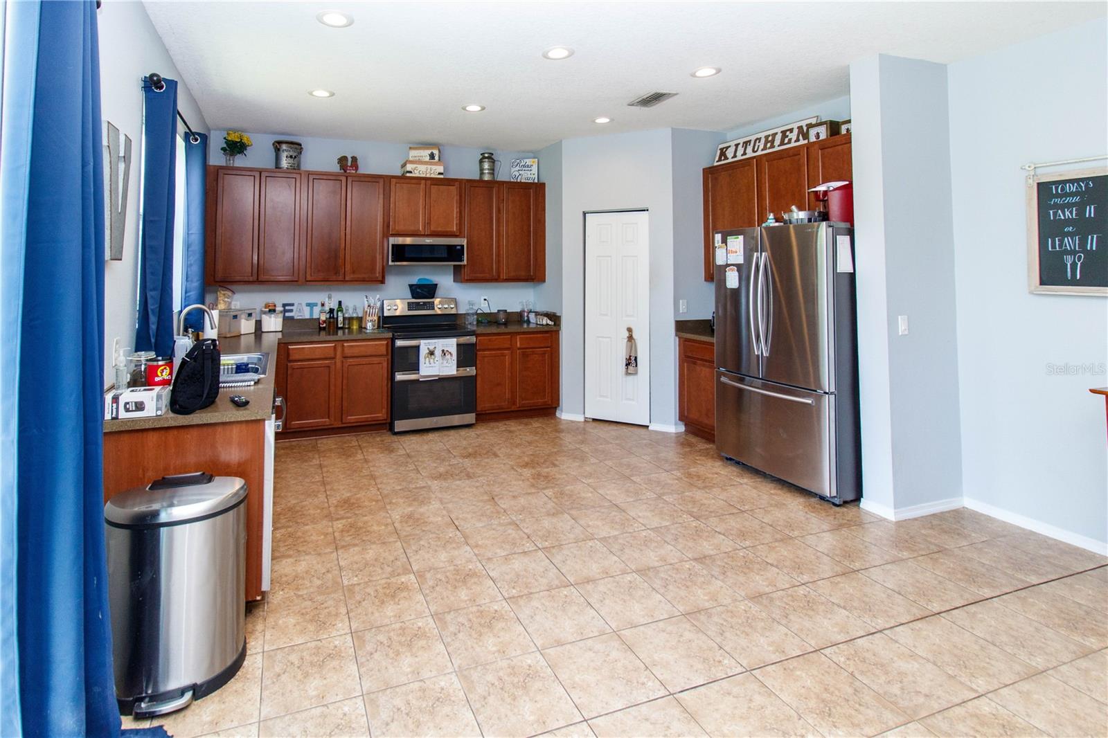 Image 8 of 51 For 205 Star Shell Drive