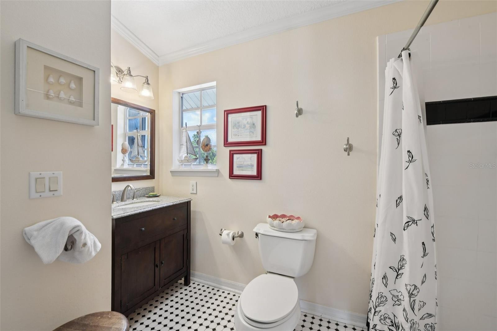 Image 41 of 80 For 18249 Rose Street