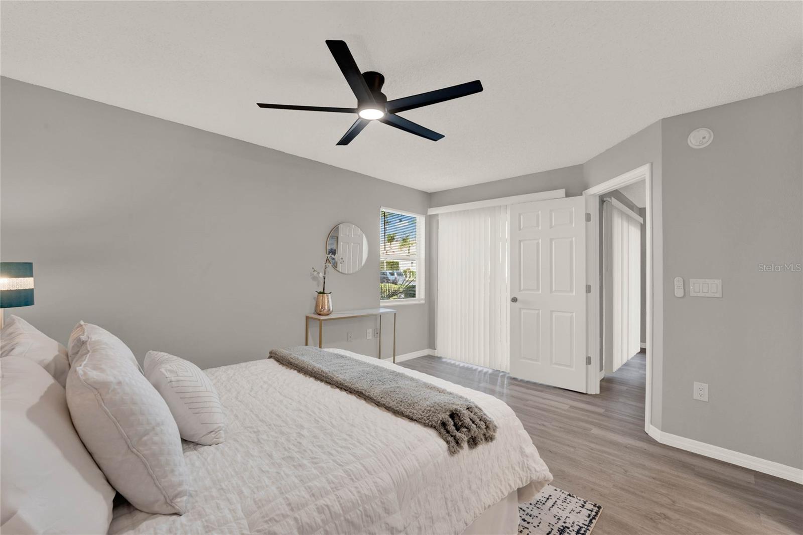 Image 13 of 26 For 3206 Sabal Palms Court A