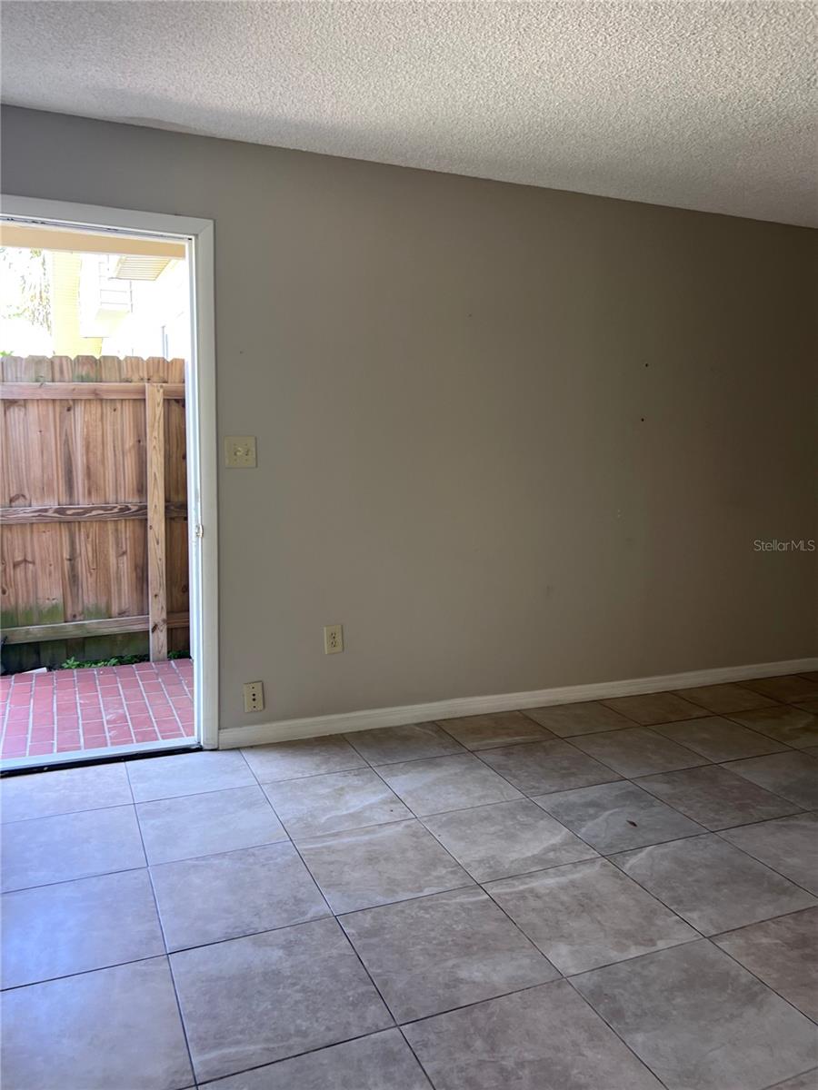 Image 18 of 26 For 1023 Spring Meadow Drive 1023