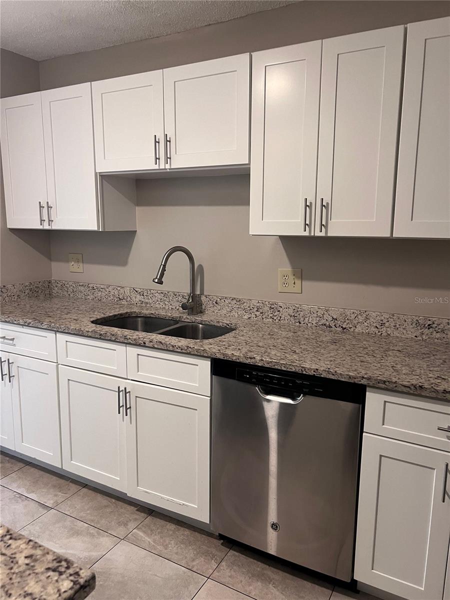 Image 4 of 26 For 1023 Spring Meadow Drive 1023