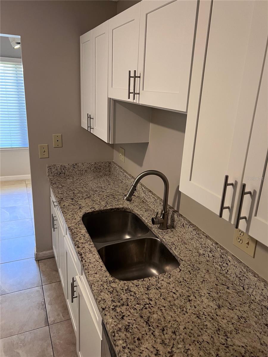 Image 7 of 26 For 1023 Spring Meadow Drive 1023