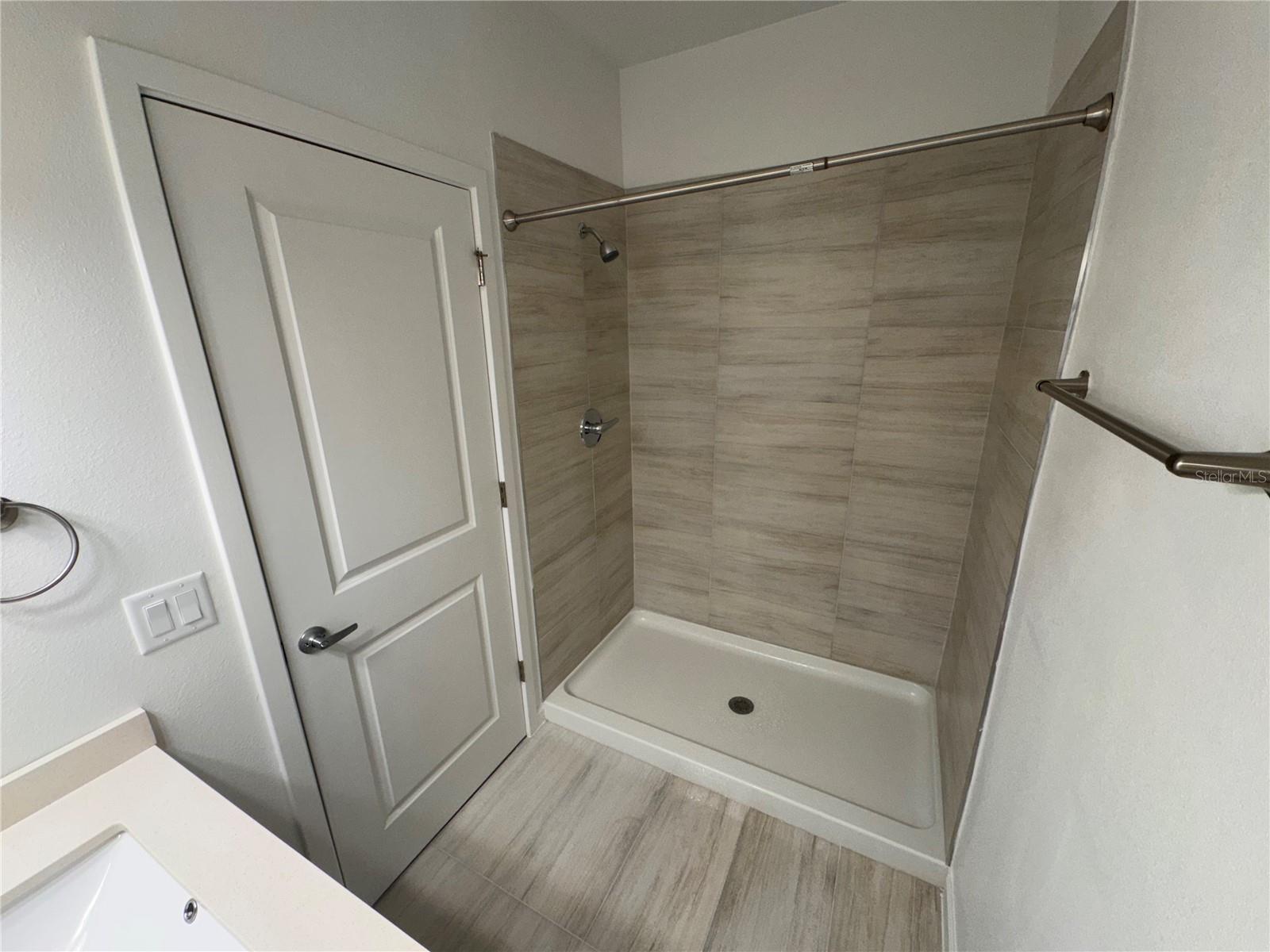 Image 6 of 28 For 1209 Southstation Place 303