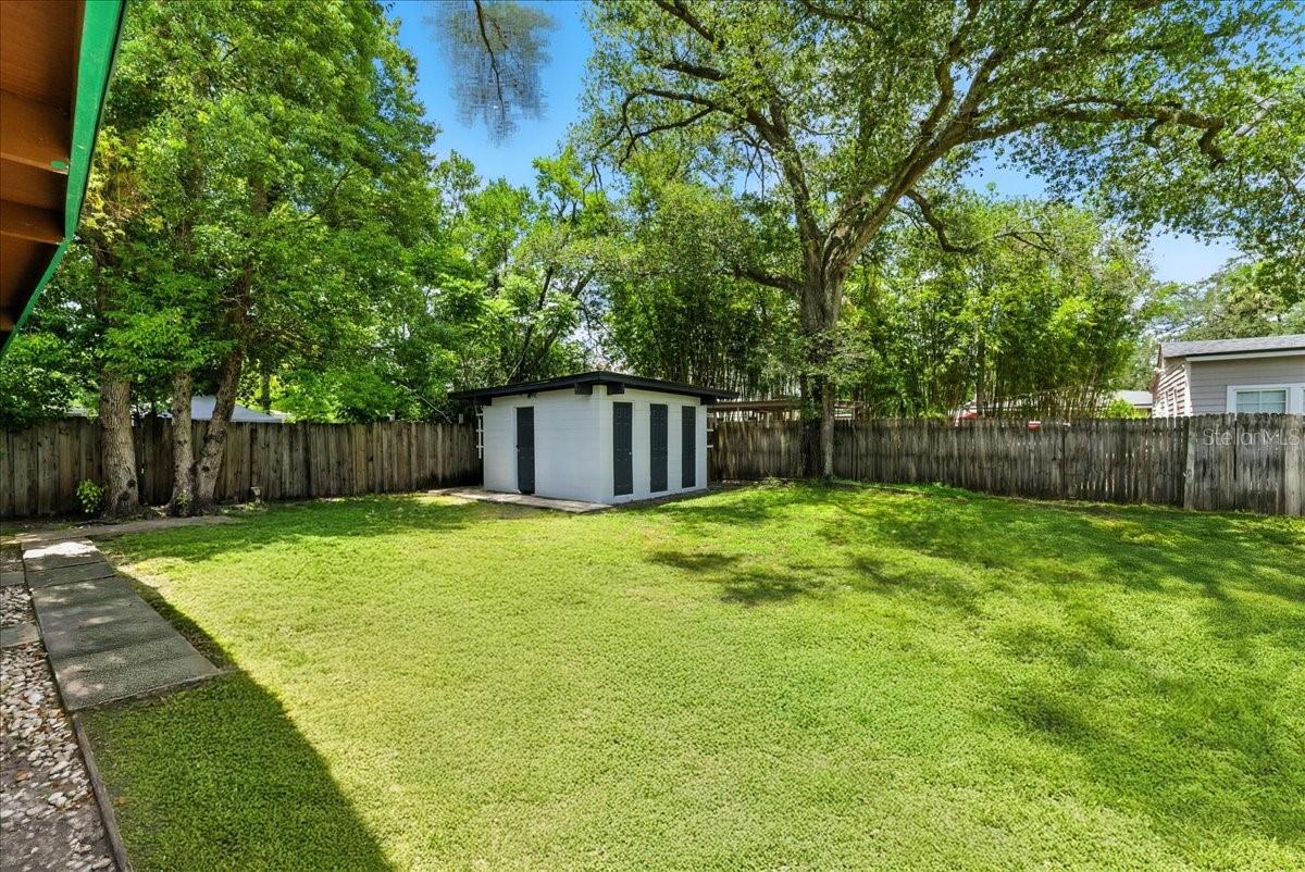 Image 8 of 9 For 1919 Canton Street