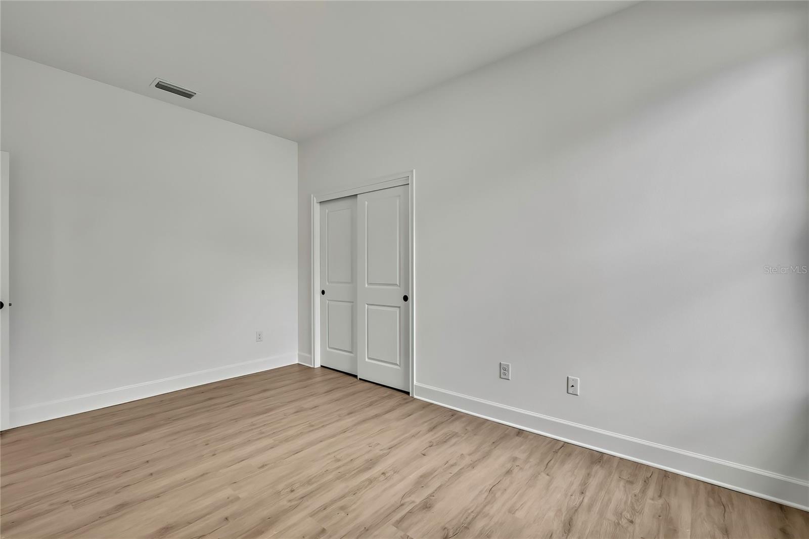 Image 21 of 57 For 6589 Freeport Drive