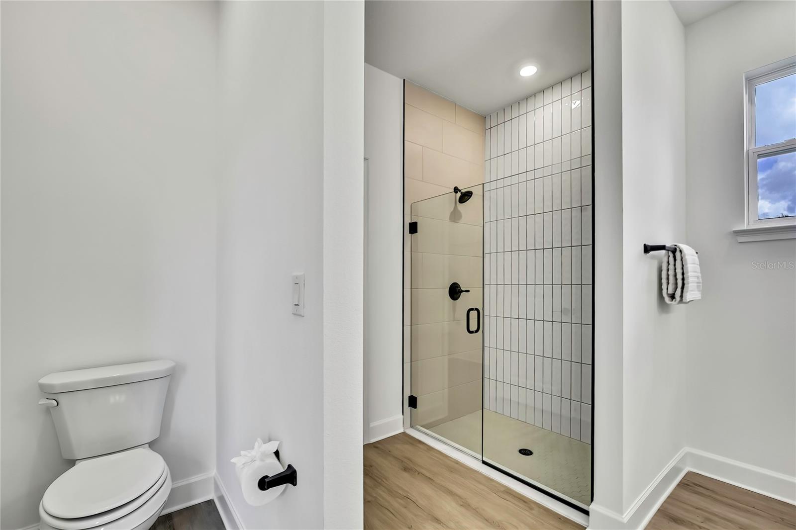 Image 32 of 57 For 6589 Freeport Drive