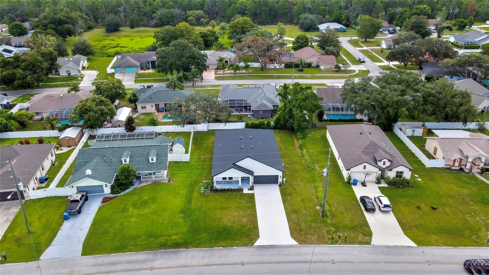 Image 39 of 57 For 6589 Freeport Drive