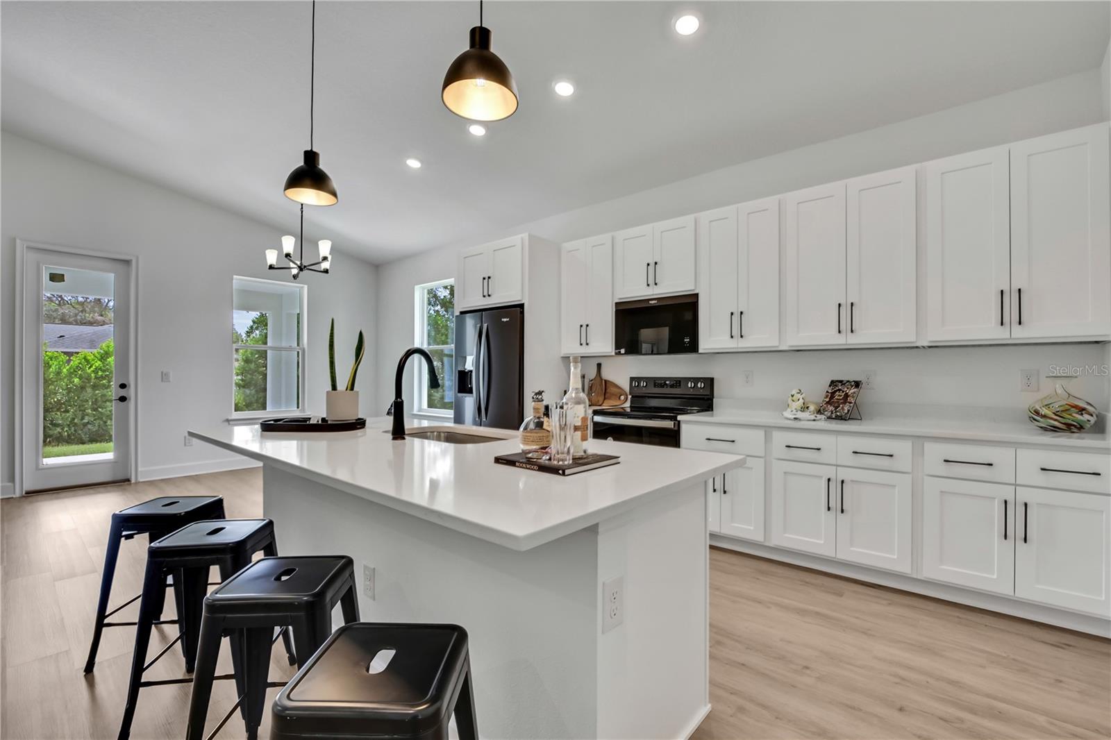 Image 9 of 57 For 6589 Freeport Drive