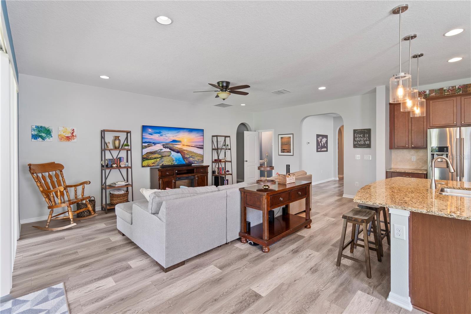 Image 13 of 56 For 1830 Arden Oaks Drive