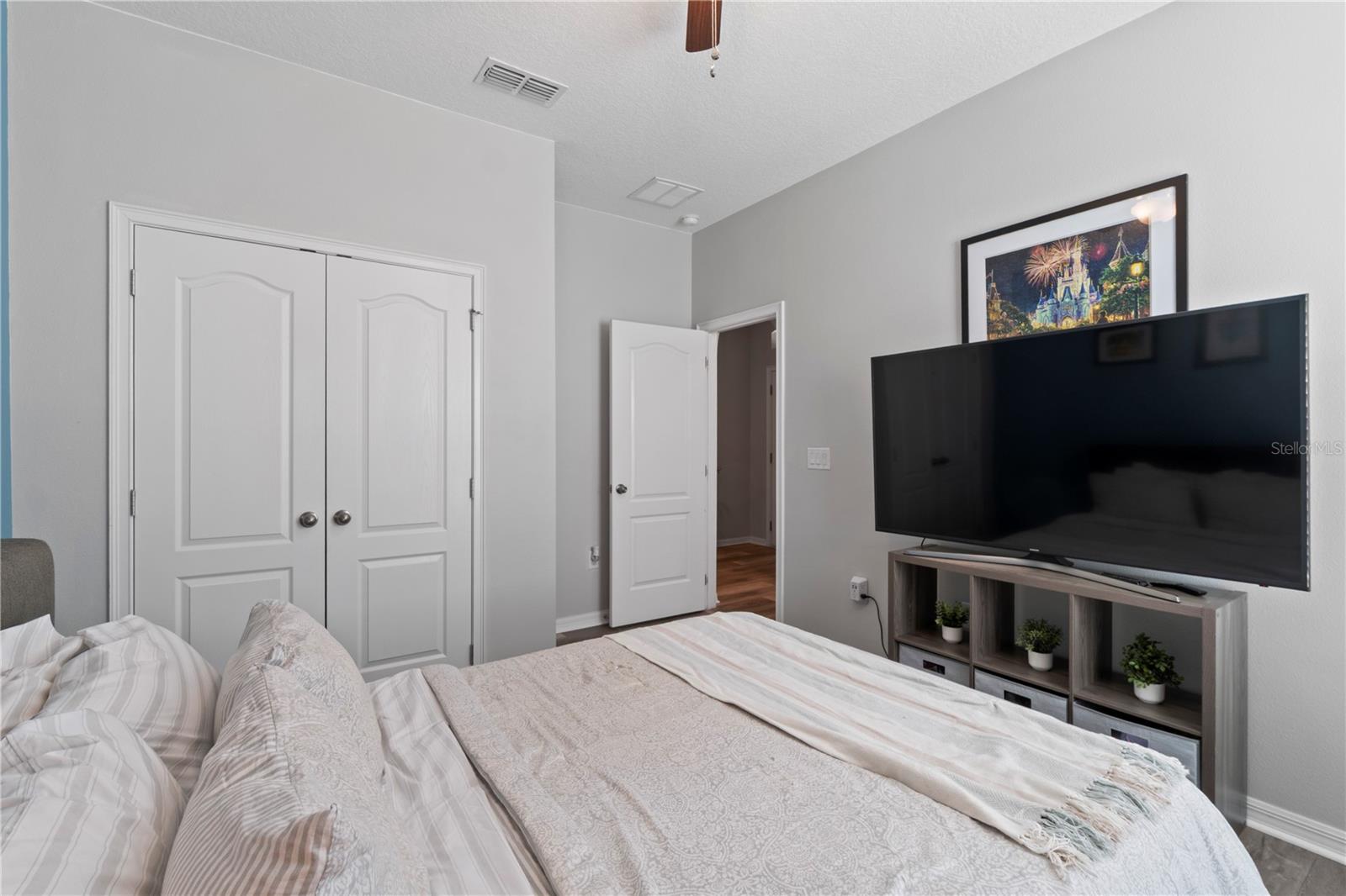 Image 36 of 56 For 1830 Arden Oaks Drive